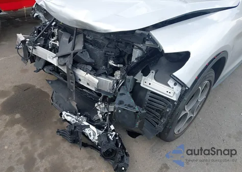 2018 Alfa Romeo Stelvio Awd из США, поврежденный, VIN ZASFAKAN4J7B75395